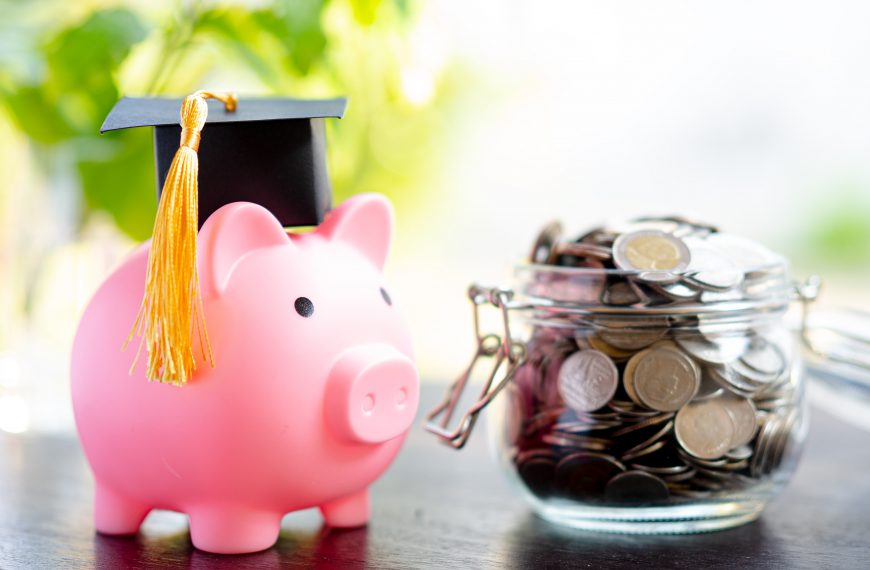 How to Save Money in College