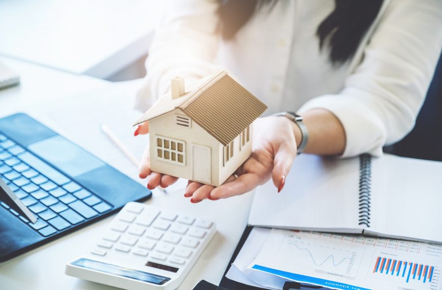 How To Save Money for a House In 6 Months