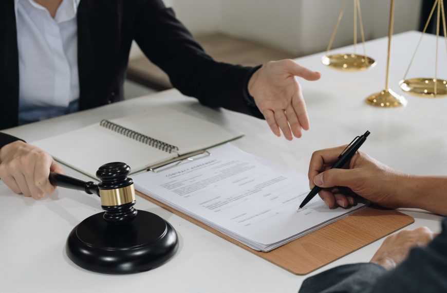 Save Money By Paying Off A Loan Early